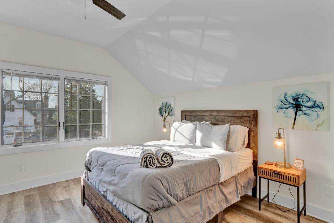 Photo of Bedroom in Lambertville