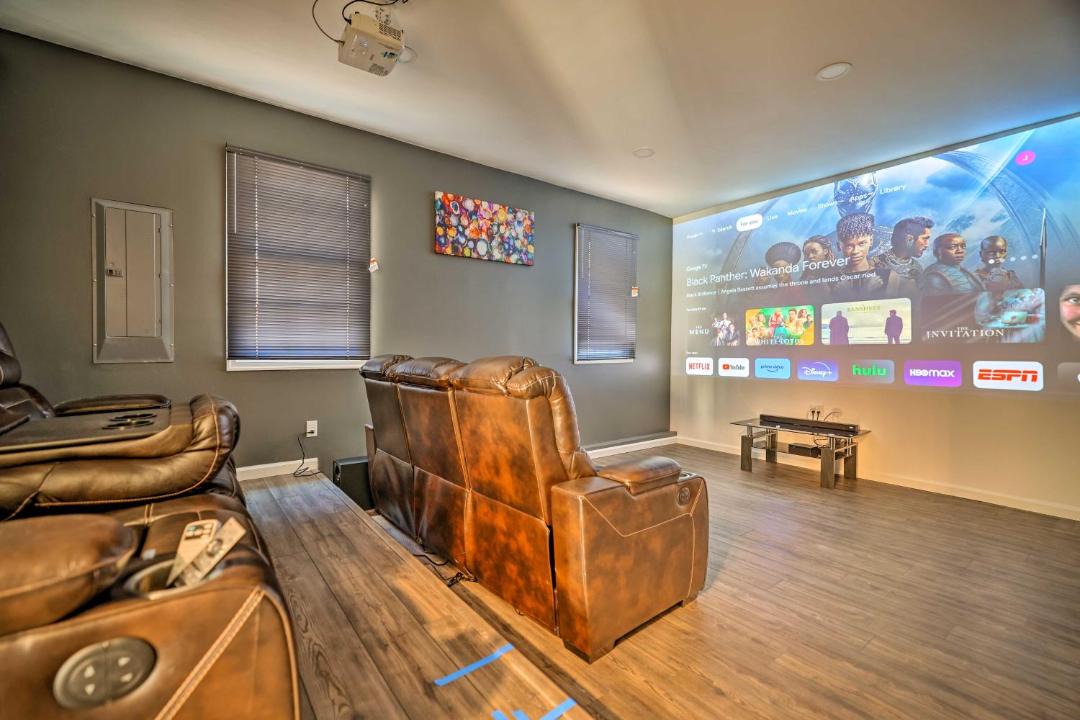 Photo of Livingroom in East Stroudsburg