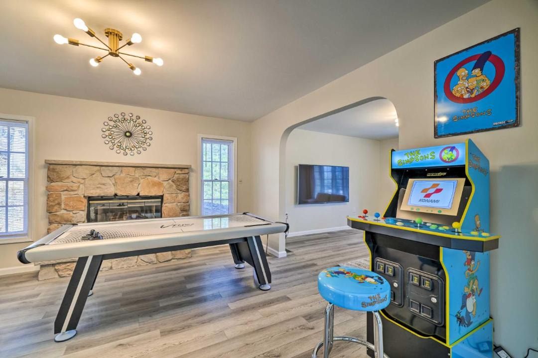 Photo of Livingroom in East Stroudsburg