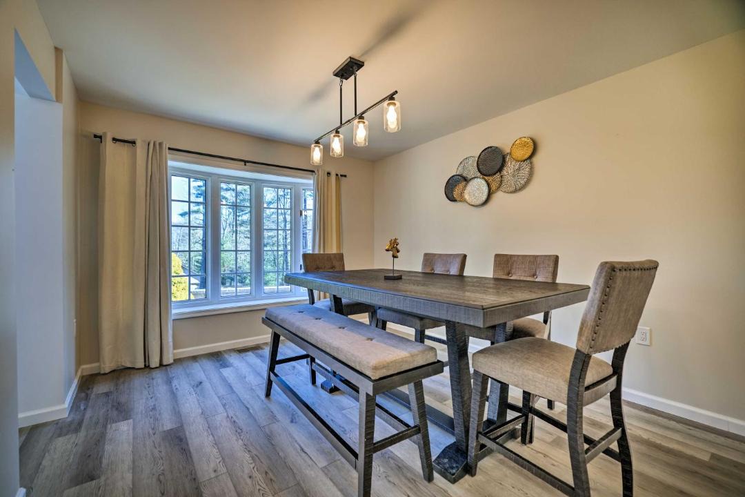 Photo of Livingroom in East Stroudsburg