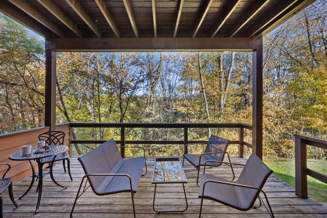 Photo of Patio Balcony in Seven Springs