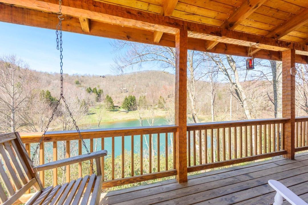 Photo of Patio Balcony in Seven Devils