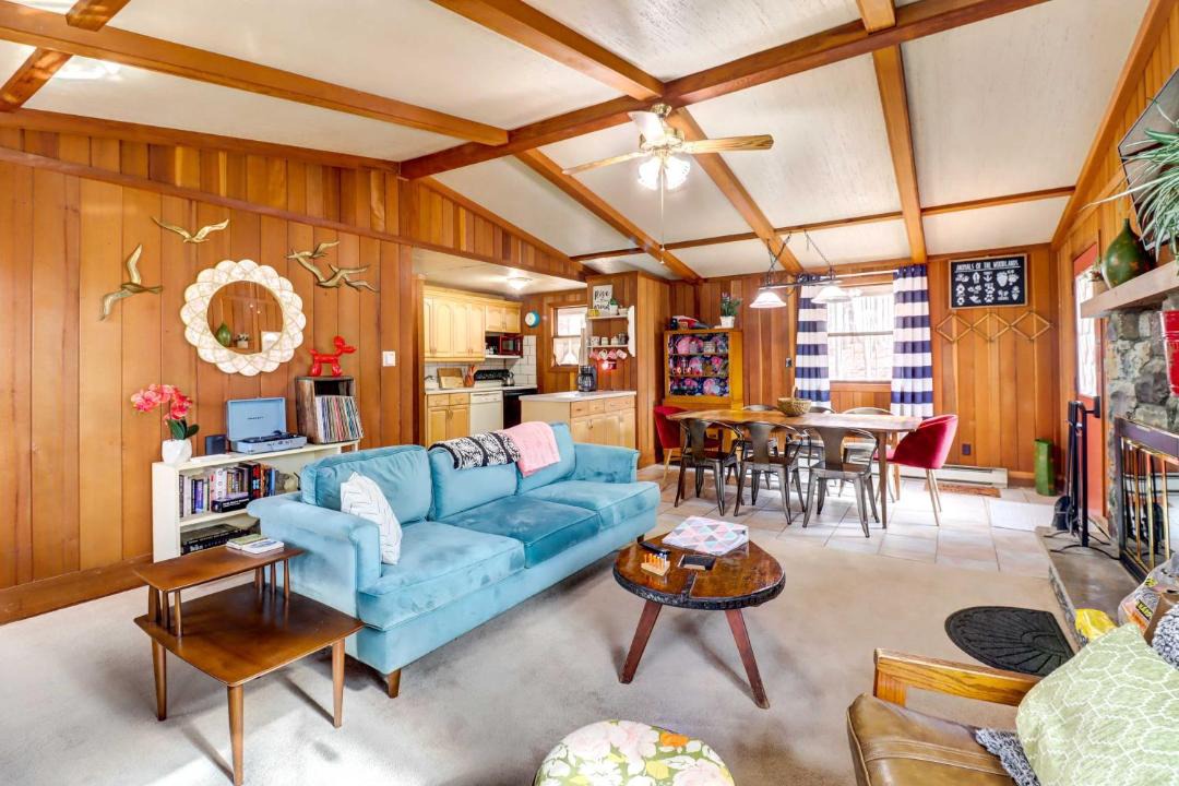 Photo of Livingroom in Gouldsboro