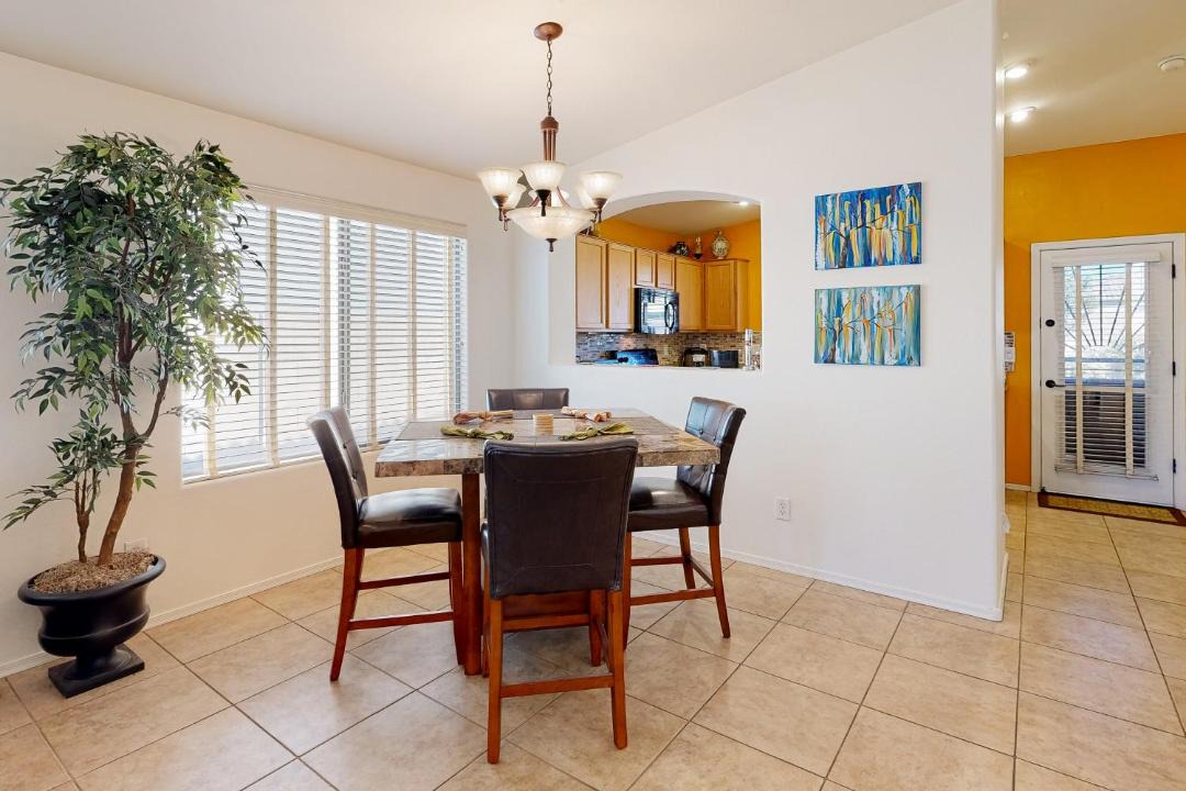 Photo of Livingroom in Power Ranch