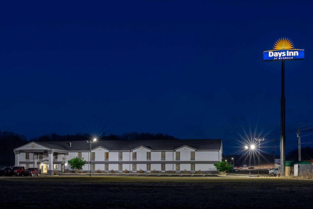 Photo of Buildings in Grayson