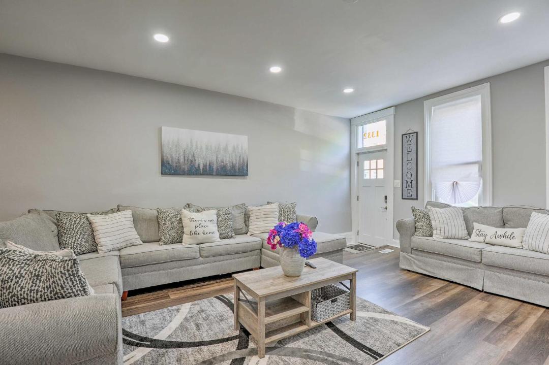 Photo of Livingroom in South Baltimore