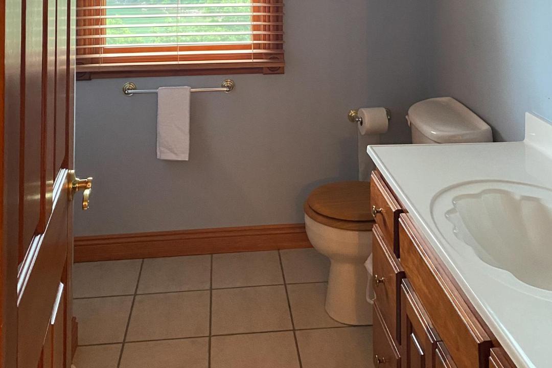 Photo of Bathroom in Tazewell