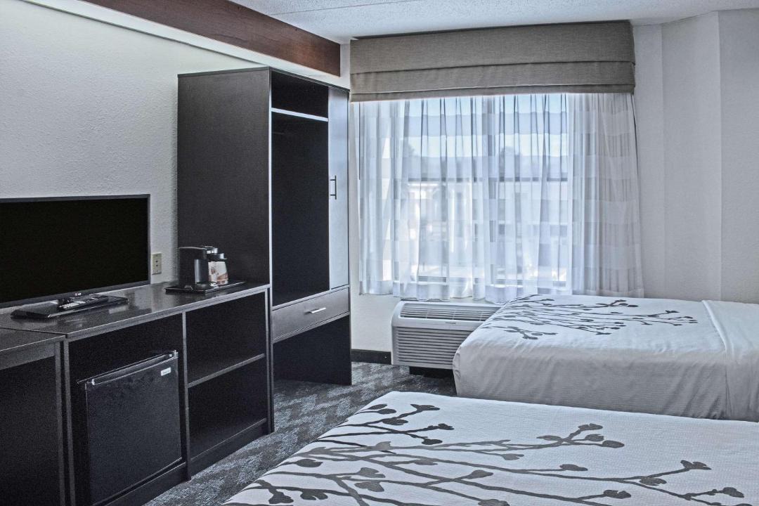 Photo of Bedroom in Northwest