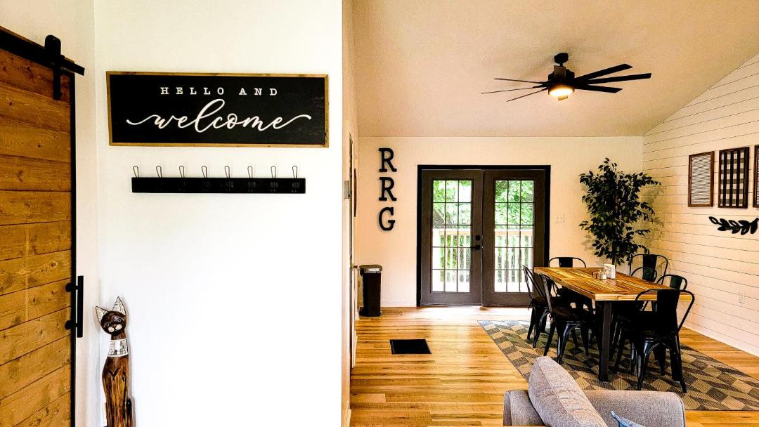 Photo of Livingroom in Rogers