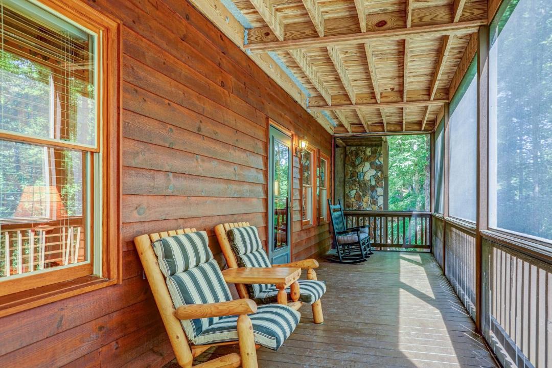 Photo of Patio Balcony in Tarheel