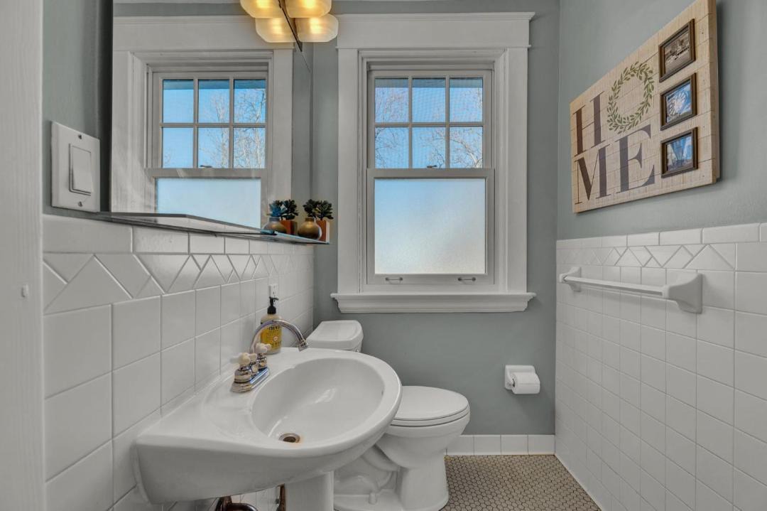 Photo of Bathroom in Oakley