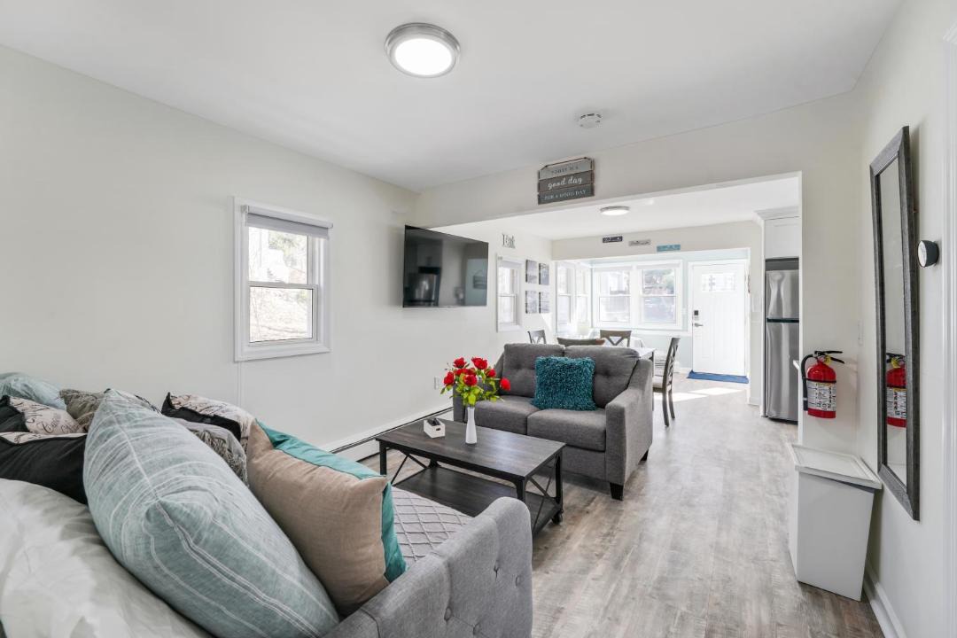 Photo of Livingroom in Hopatcong