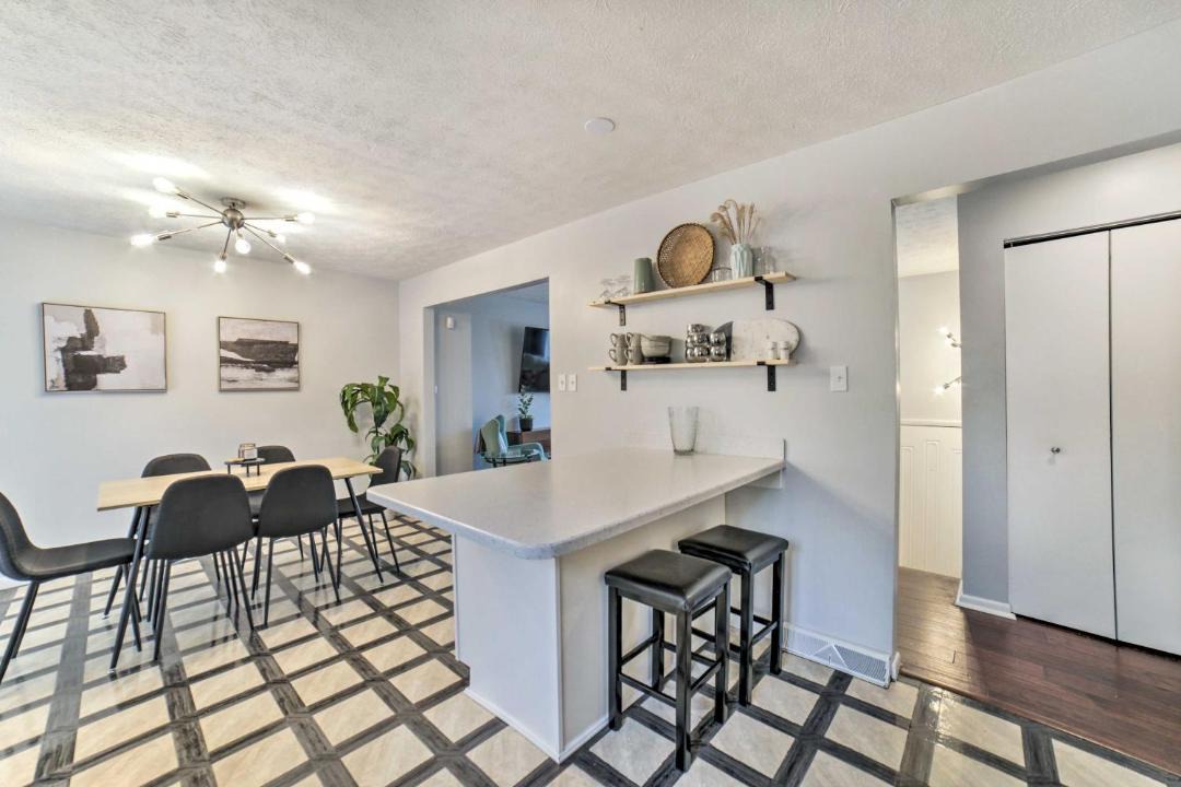 Photo of Livingroom in Brighton Heights