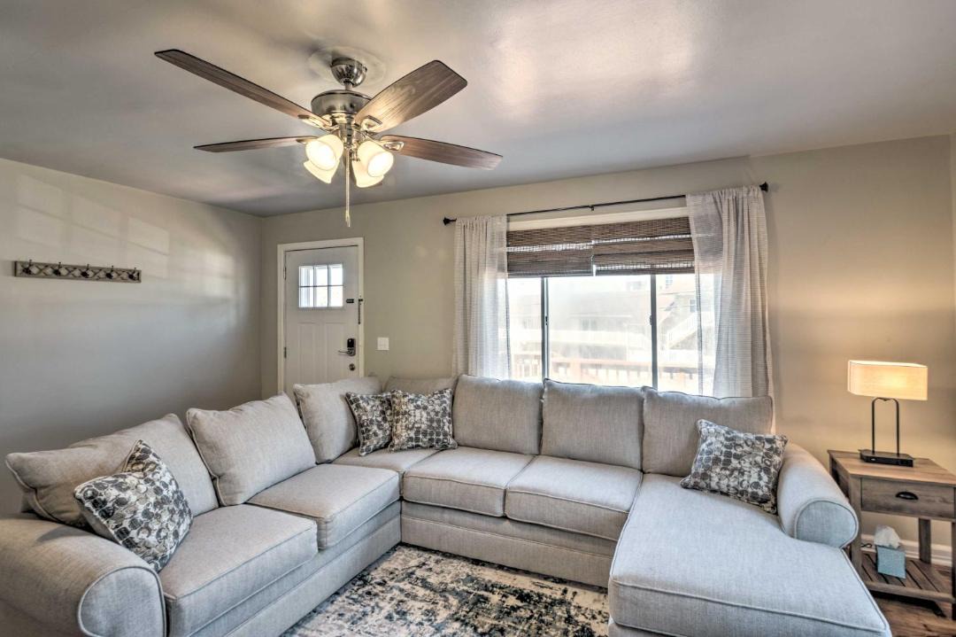 Photo of Livingroom in Morgantown
