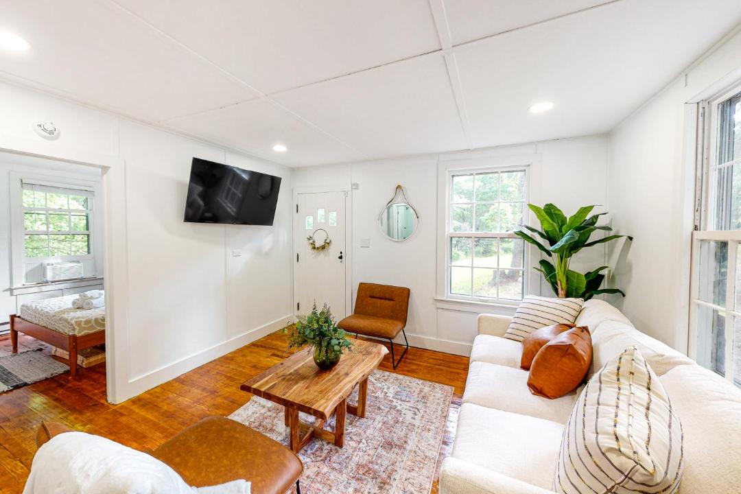 Photo of Livingroom in Canadensis