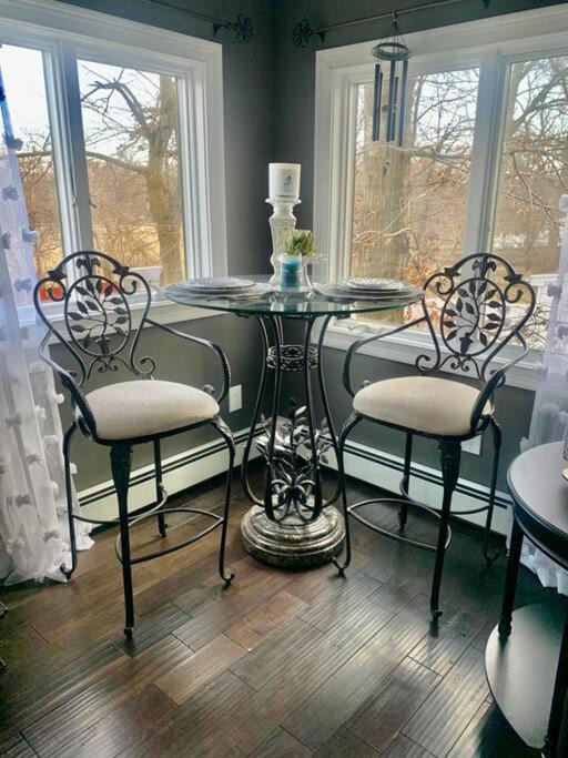 Photo of Livingroom in Ampere