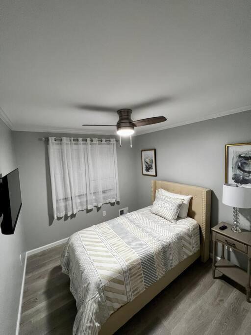Photo of Bedroom in Neptune City