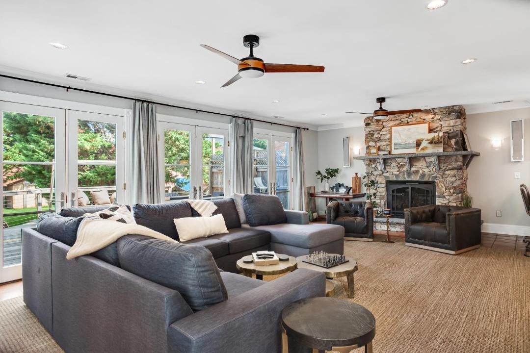 Photo of Livingroom in Eastport