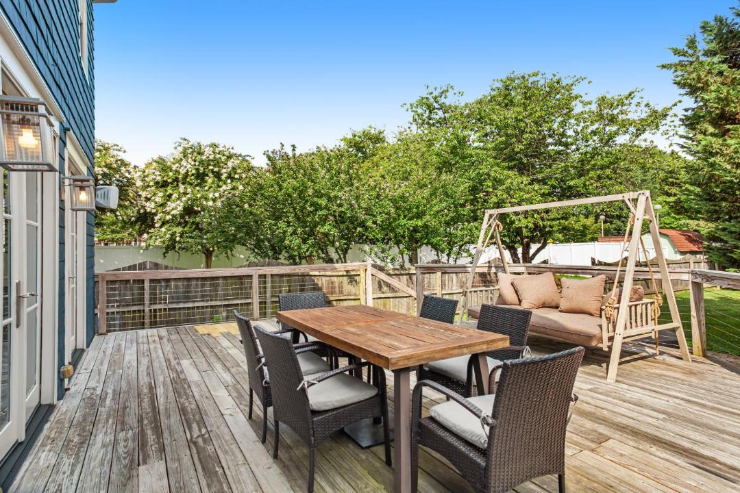 Photo of Patio Balcony in Eastport
