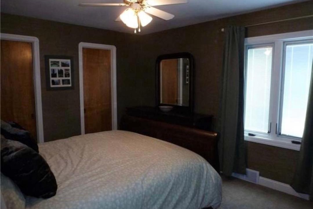 Photo of Bedroom in Fairview Park