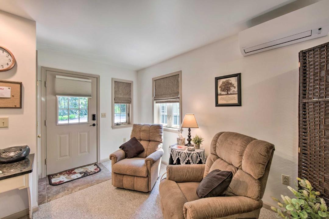 Photo of Livingroom in New Holland