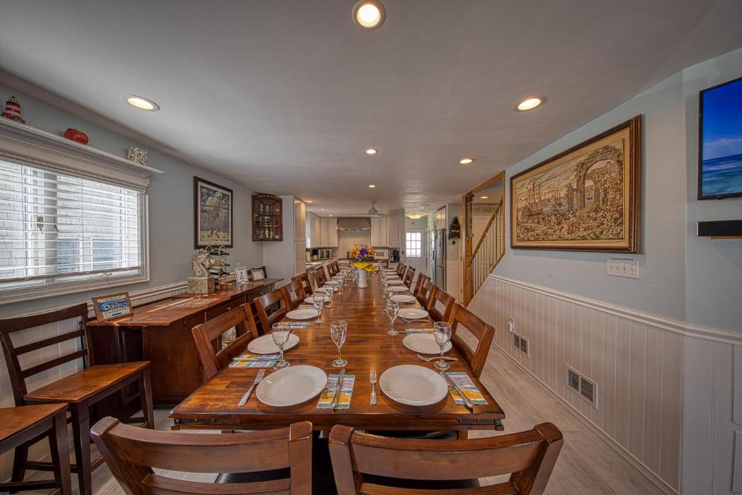 Photo of Livingroom in North Beach Haven