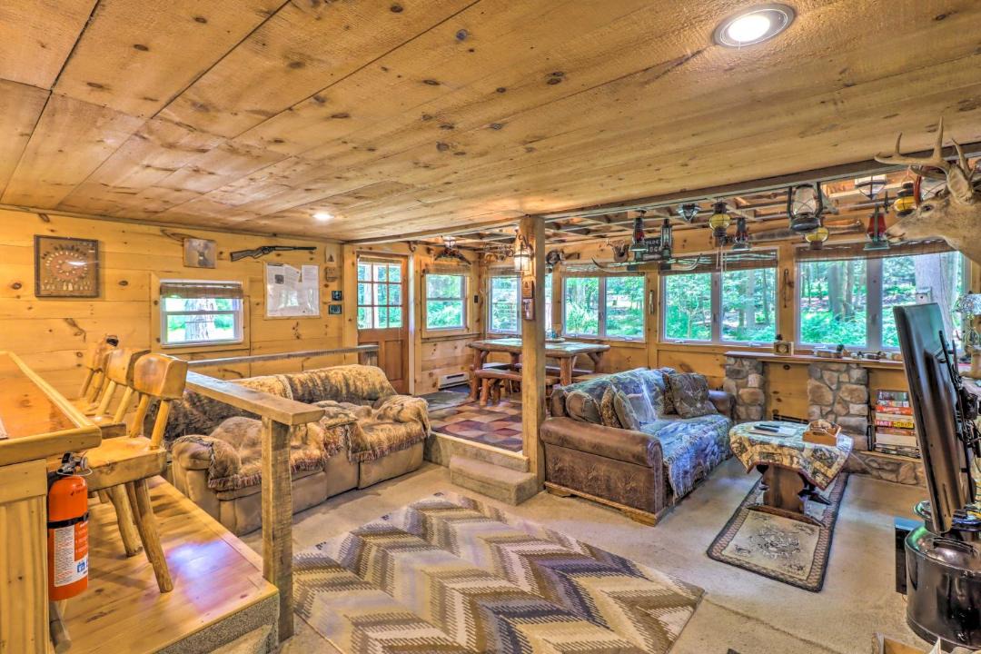 Photo of Livingroom in Kunkletown