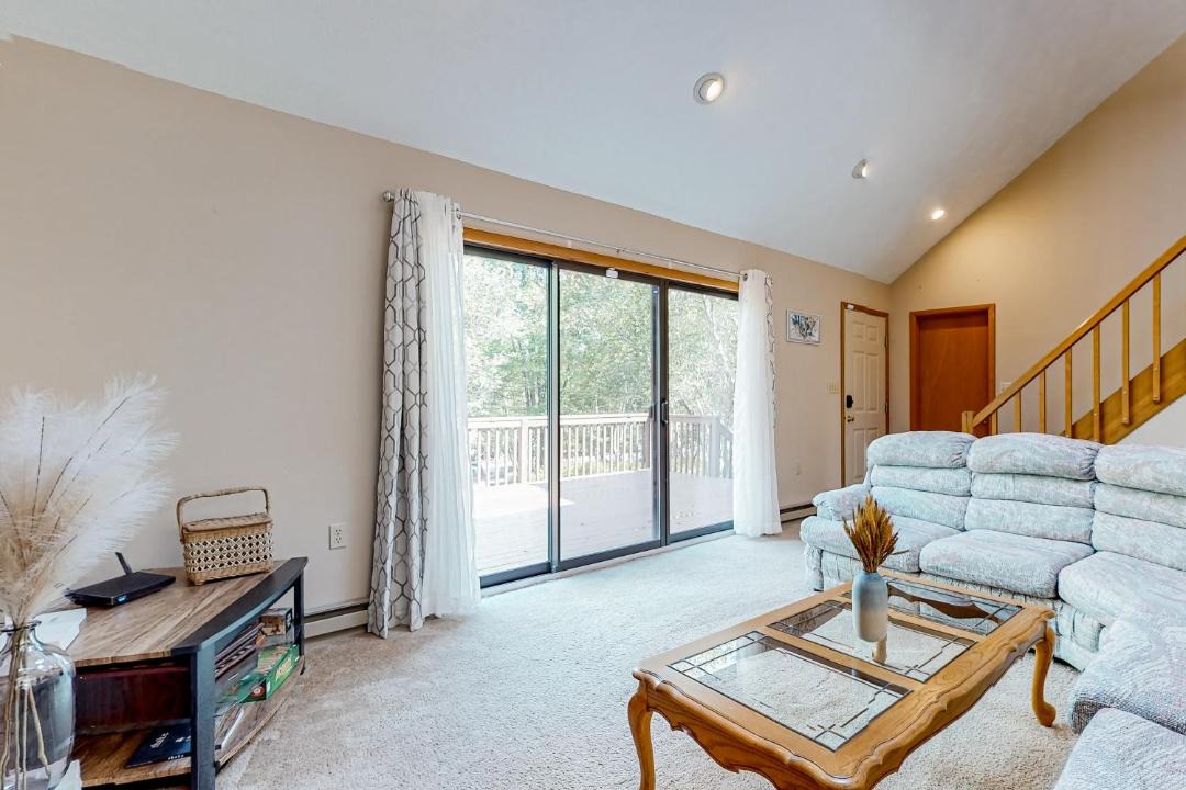 Photo of Livingroom in Tunkhannock Township