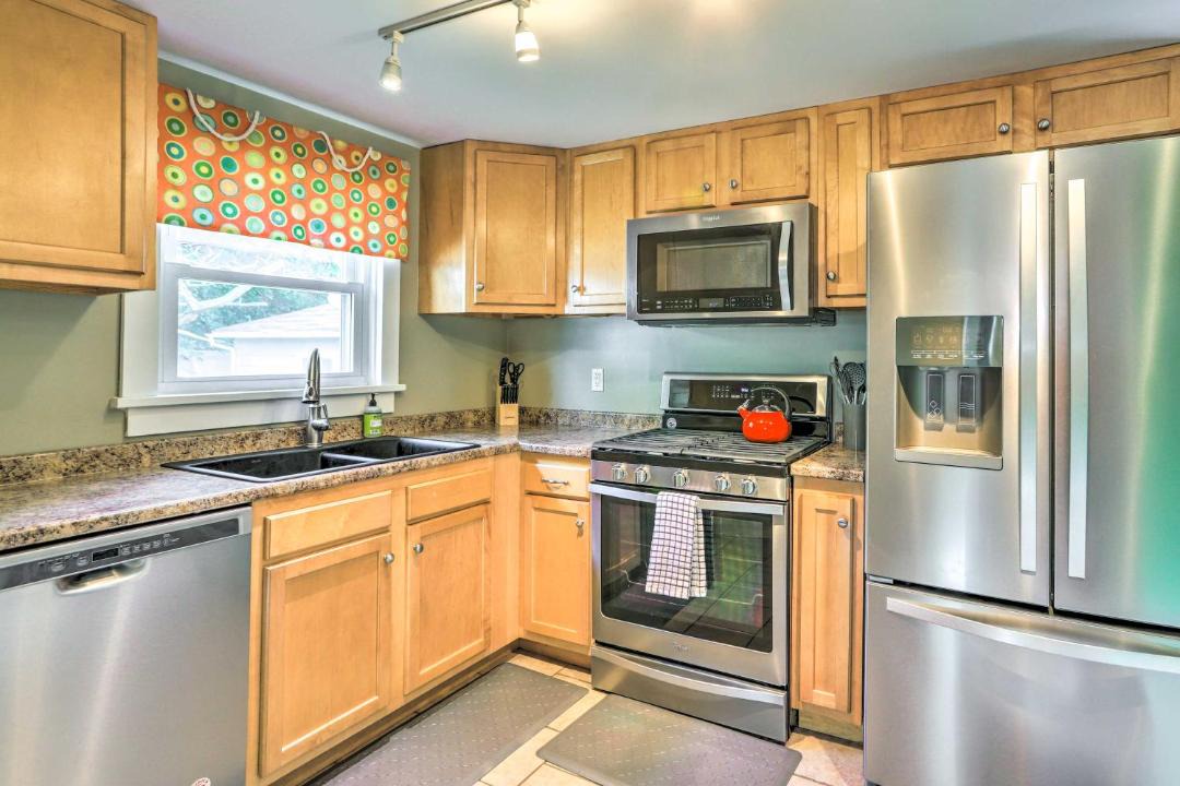 Photo of Kitchen in Port Clinton