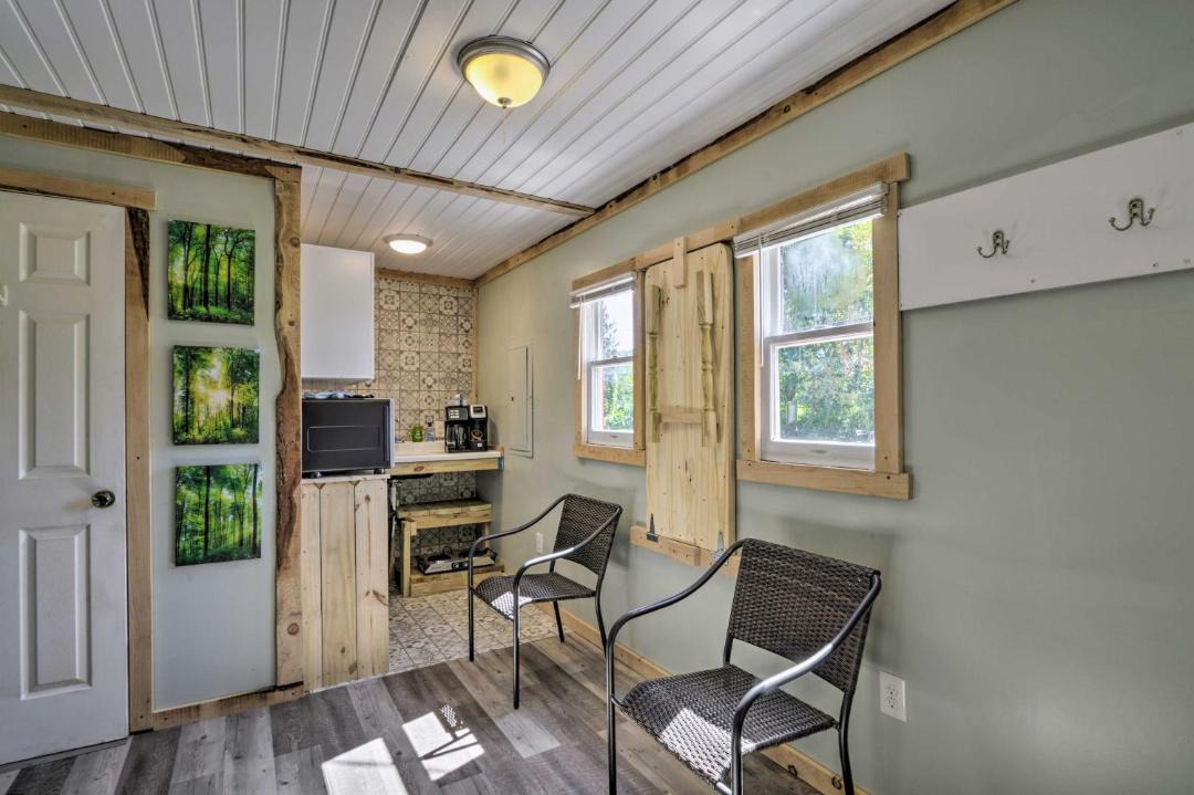 Photo of Livingroom in Mt Lookout