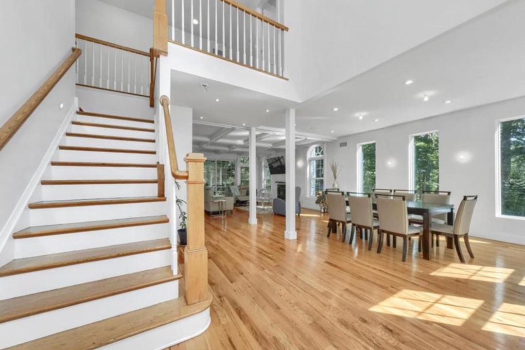 Photo of Livingroom in Town of Tuxedo