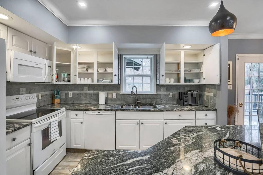 Photo of Kitchen in Warwick