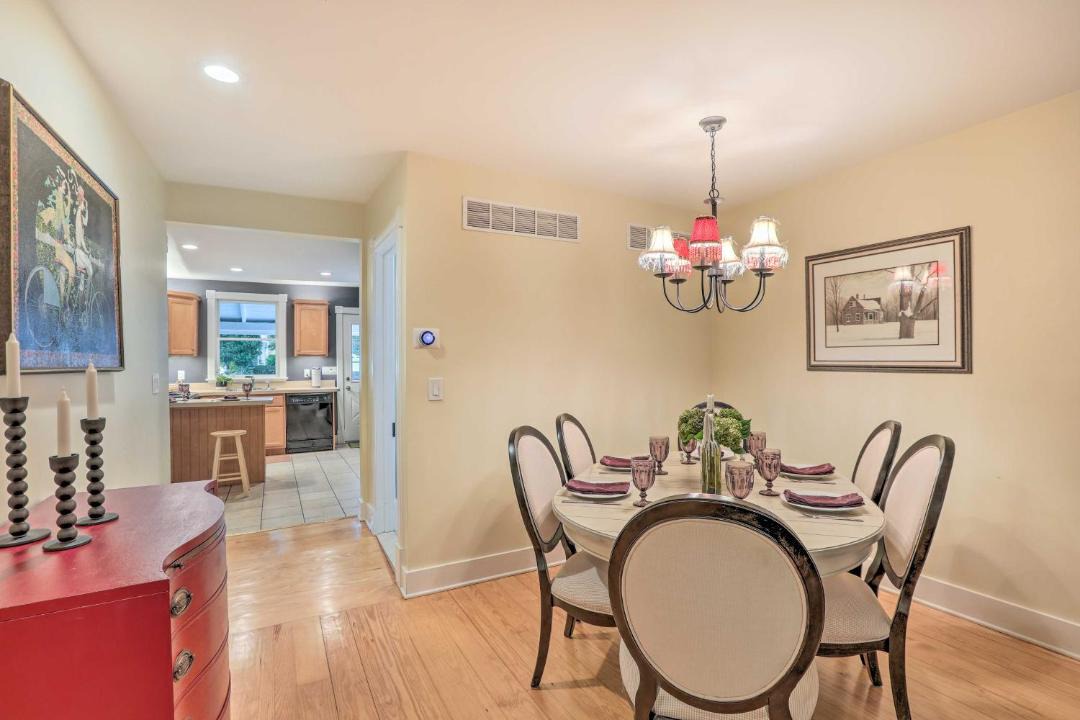 Photo of Livingroom in Lambertville