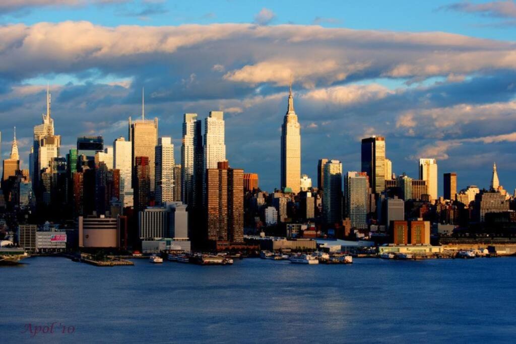 Photo of Others in West New York