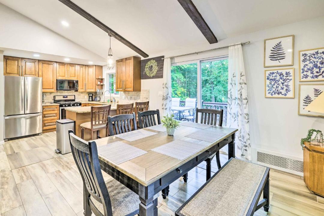 Photo of Livingroom in Gouldsboro