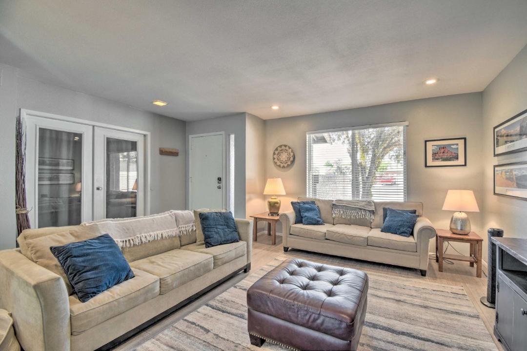 Photo of Livingroom in Dobson Ranch