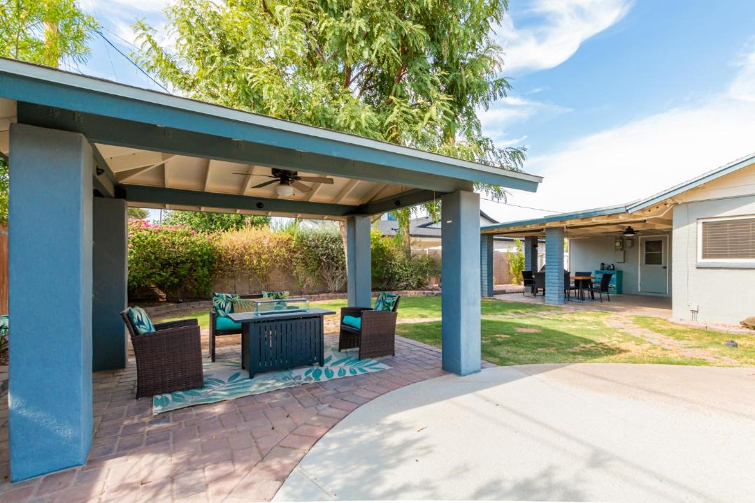 Photo of Buildings in Pointe Scottsdale