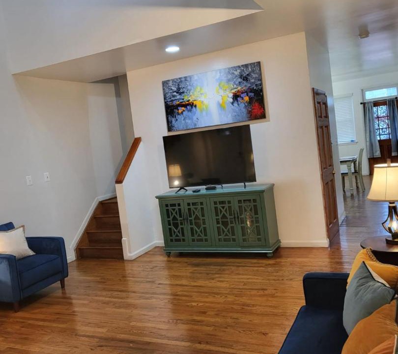 Photo of Livingroom in Downtown Baltimore