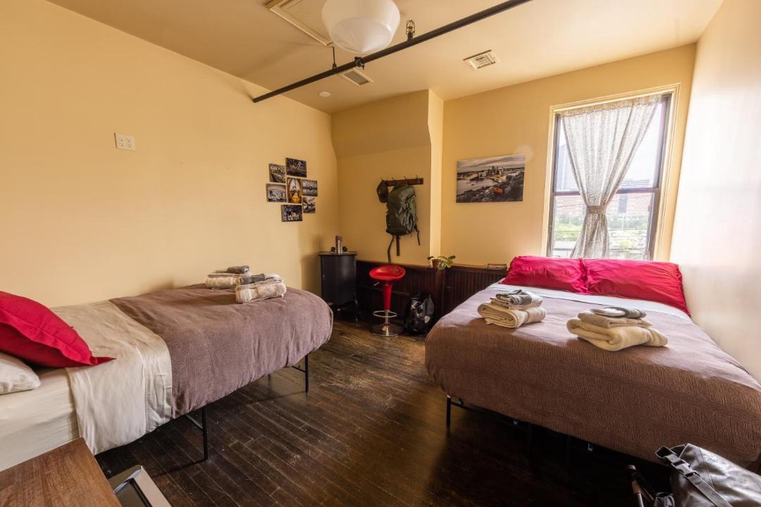 Photo of Others in South Side Flats