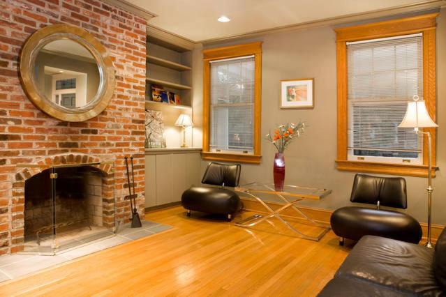 Photo of Livingroom in Mount Pleasant