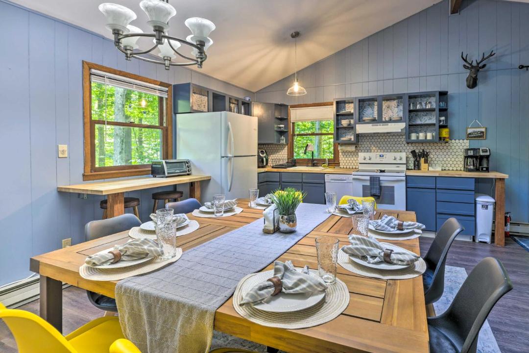 Photo of Livingroom in Gouldsboro
