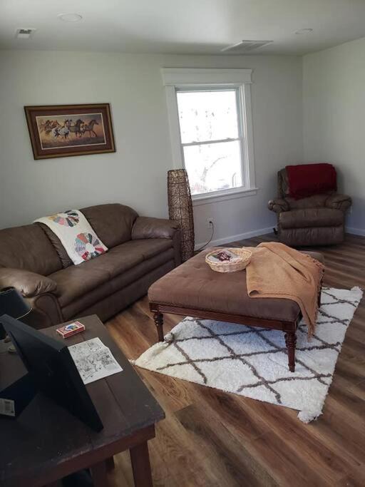Photo of Livingroom in Stanton