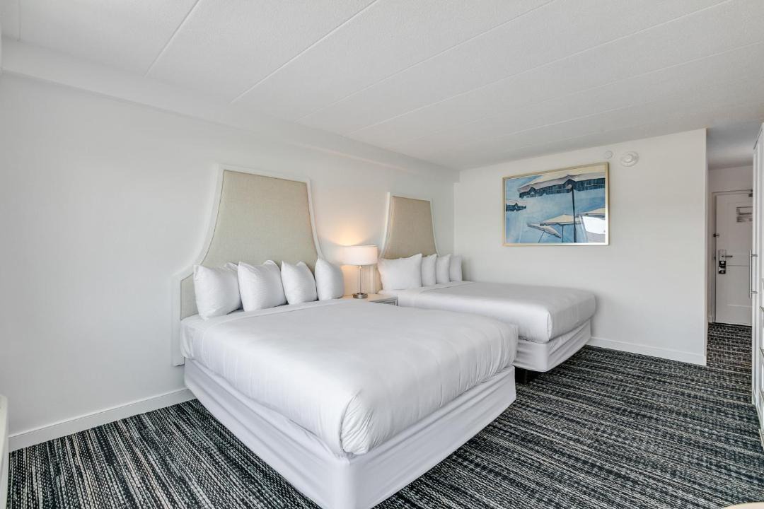 Photo of Bedroom in Avalon