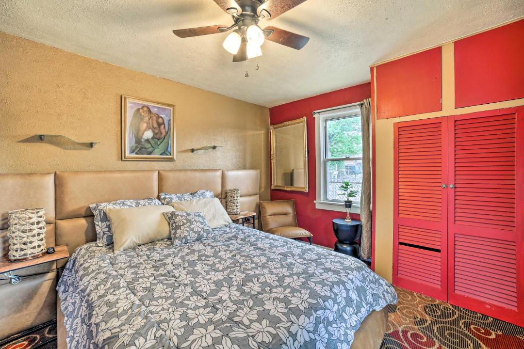 Photo of Bedroom in Lincoln-Lemington-Belmar