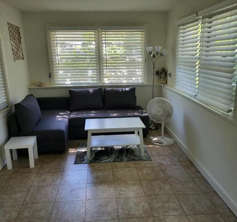 Photo of Livingroom in Bay Vista