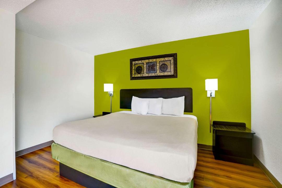 Photo of Bedroom in Lawrenceville