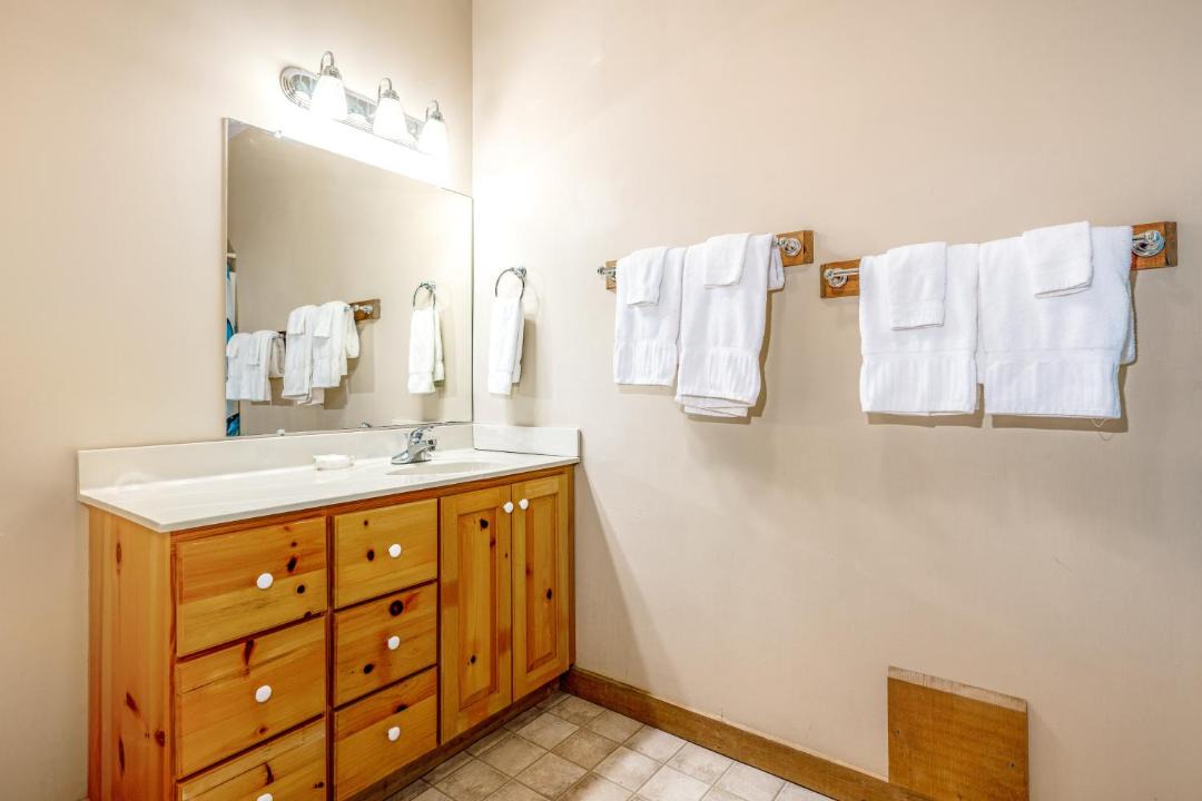 Photo of Kitchen in Seven Devils