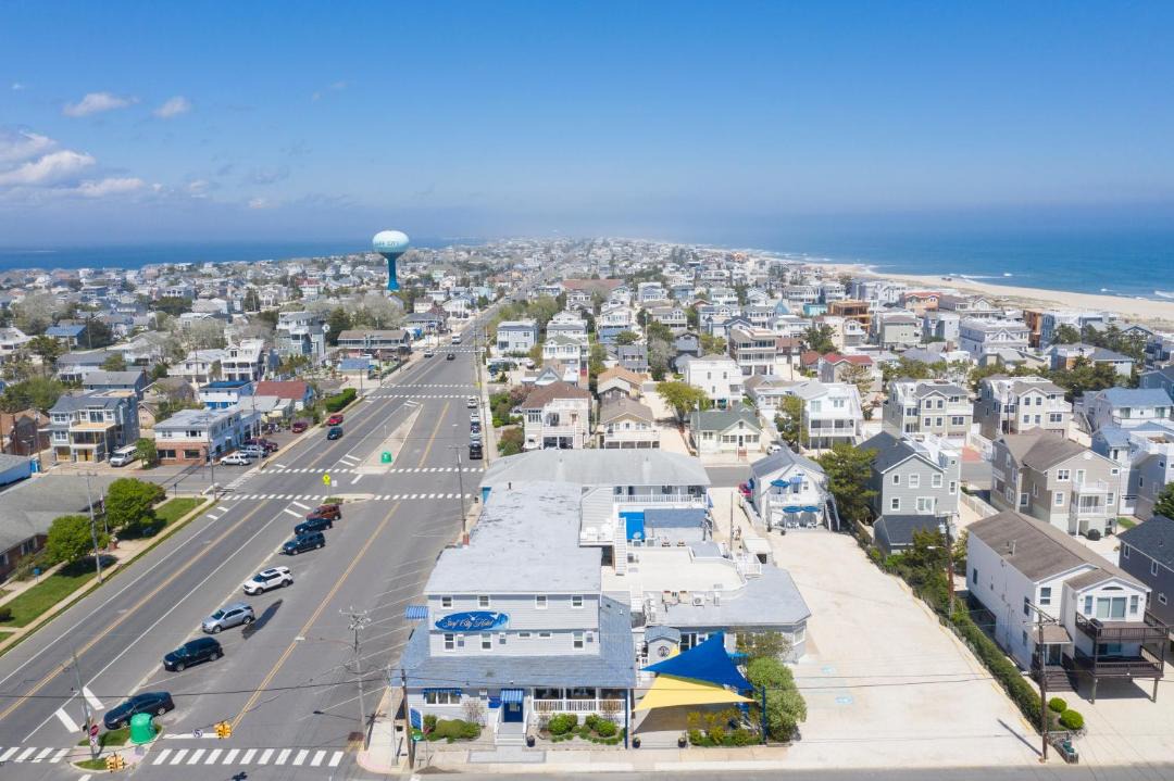 Photo of Others in Surf City
