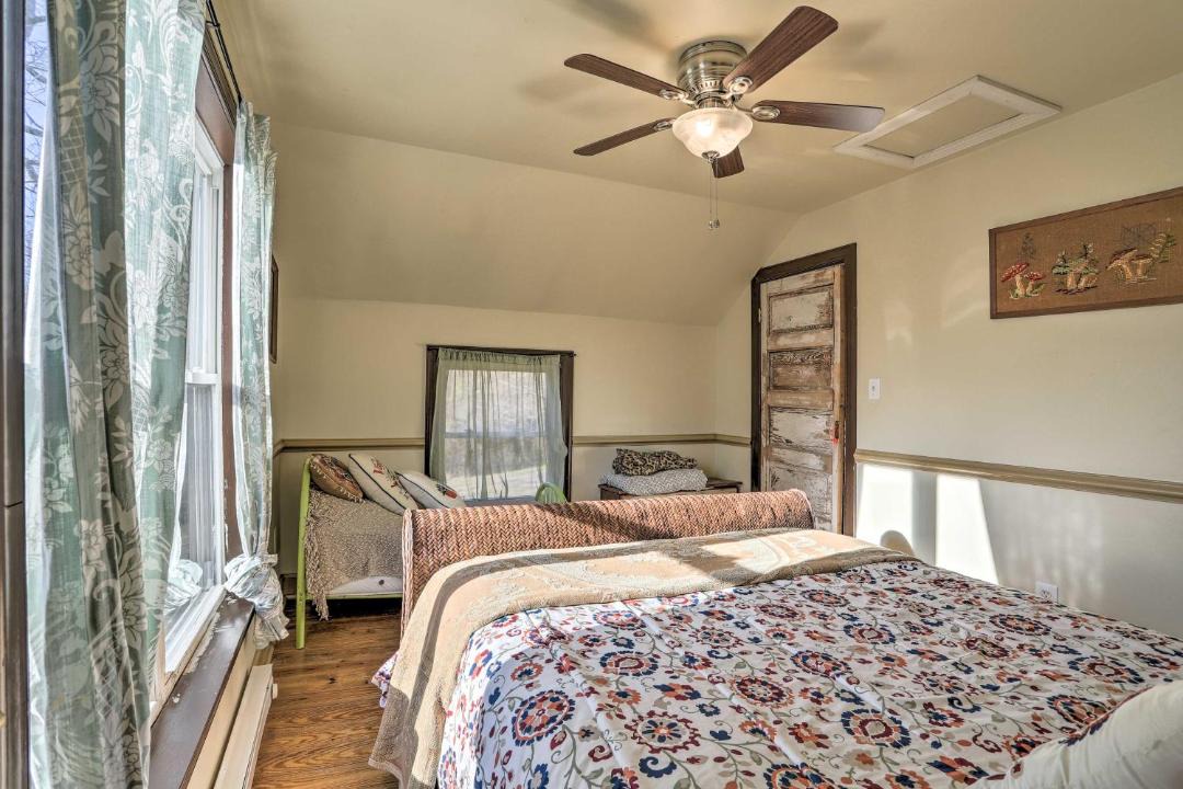 Photo of Bedroom in Linden