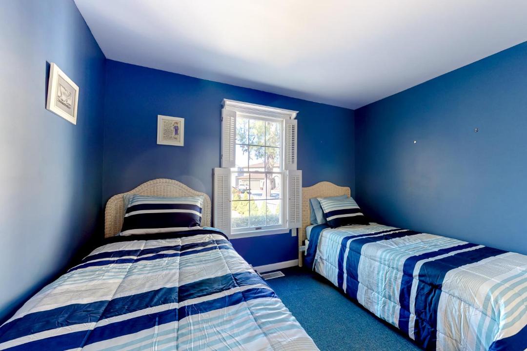 Photo of Bedroom in Caine Woods